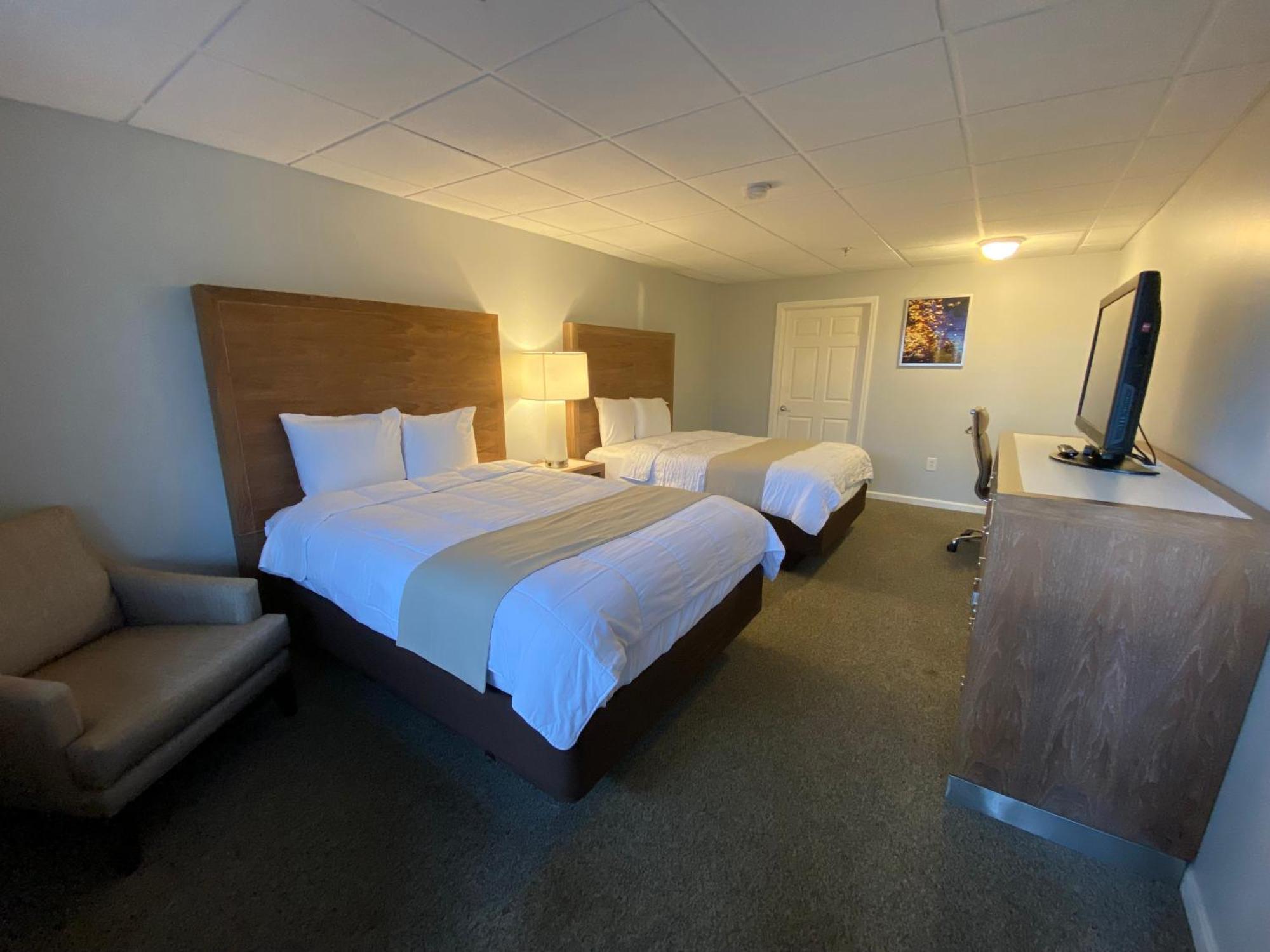 Winnisquam Lake Inn Tilton Esterno foto