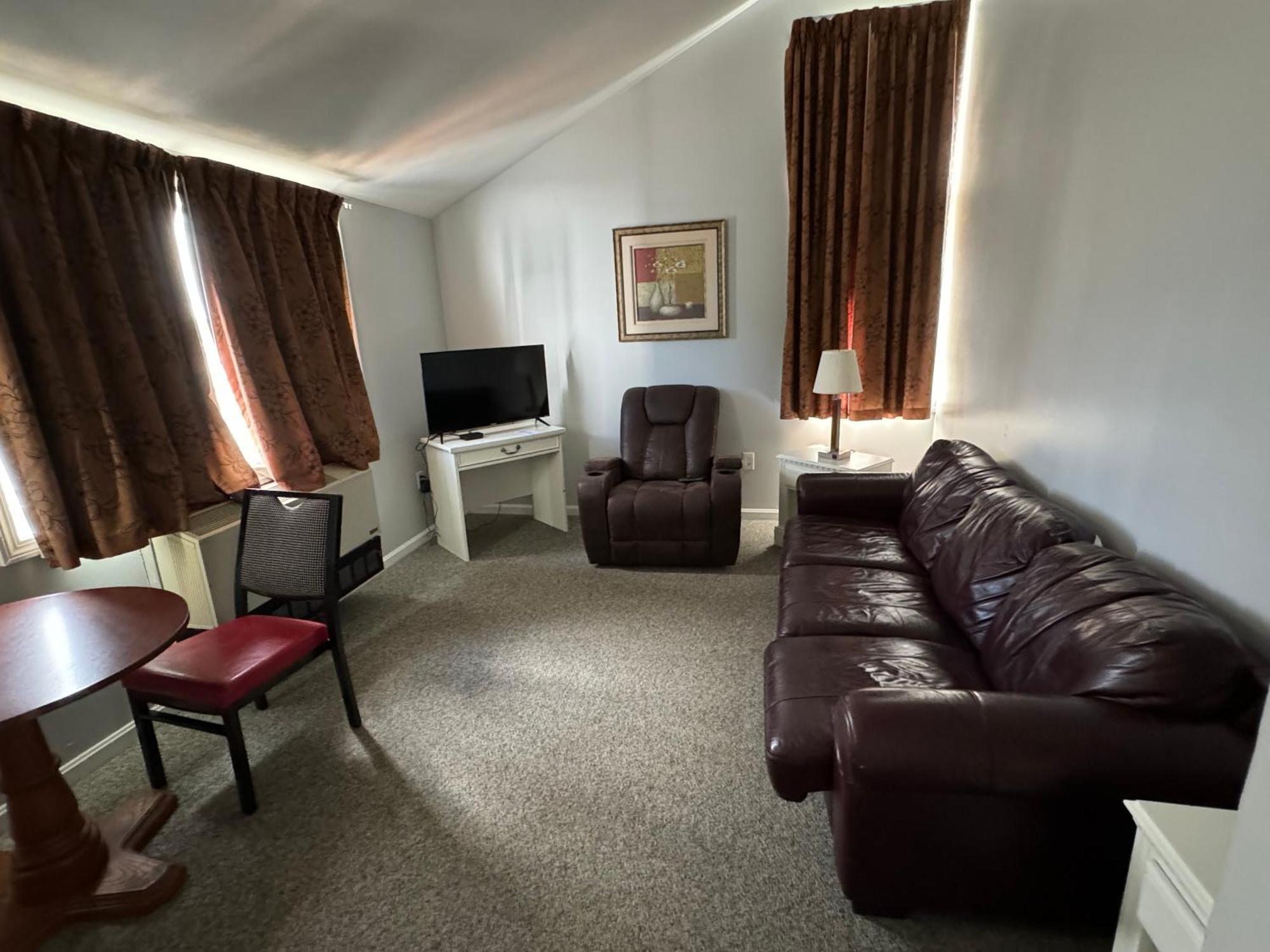 Winnisquam Lake Inn Tilton Esterno foto